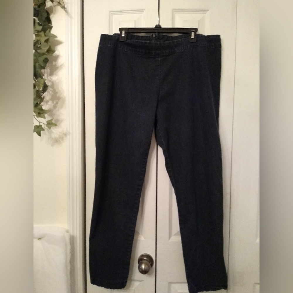 Ashley Stewart Women's Stretchy Skinny Jeans-Size 22W.